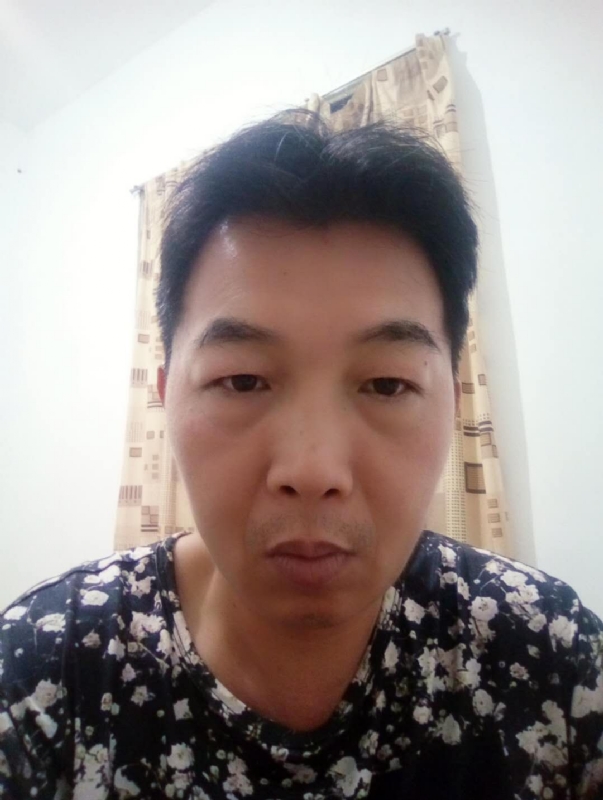 繁华哀伤的第一张照片--永春相亲网