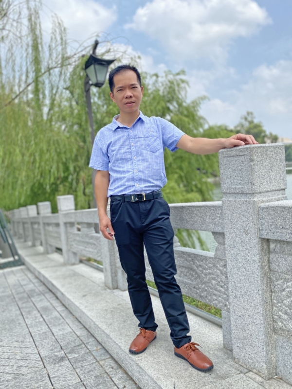 奇峰向阳的第一张照片--永春相亲网