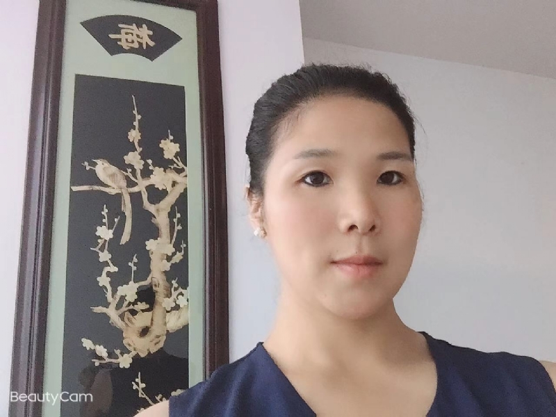 微笑的第一张照片--永春相亲网
