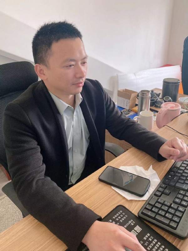 落叶知秋的第一张照片--永春相亲网