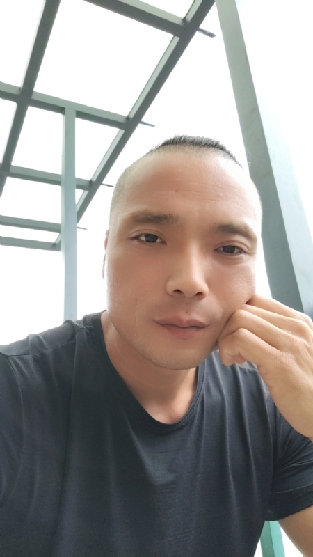 伯爵的第三张照片--永春相亲网