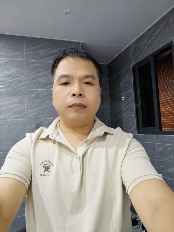 刘两水的第一张照片--永春相亲网